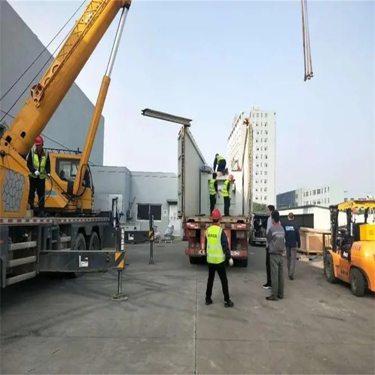 青岛如何找到附近的吊车救援服务