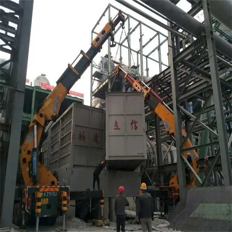 青岛折臂吊车租赁电话